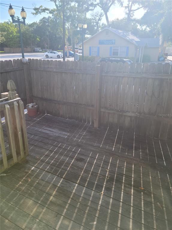 Foto del edificio - 311 N Osprey Ave