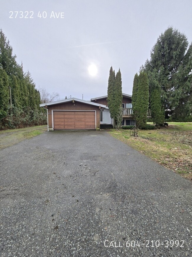 Building Photo - 27322-27340 40 Ave