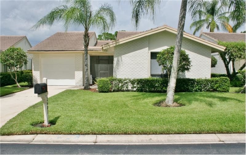 2483 SW Egret Pond Cir, Palm City, FL 34990 Room for Rent in Palm