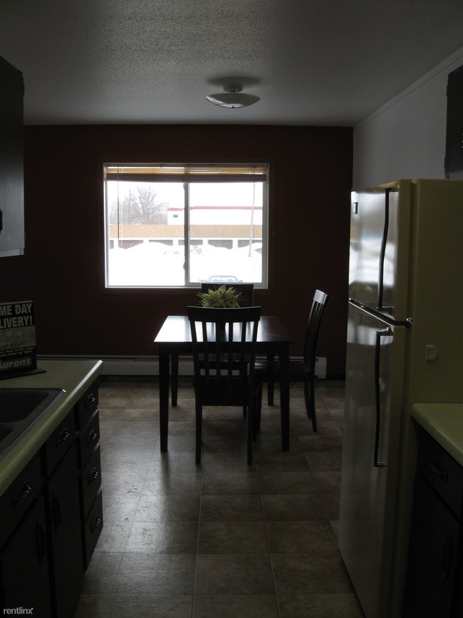 Foto del edificio - 2 br, 1 bath Apartment - 1014 16th St NE