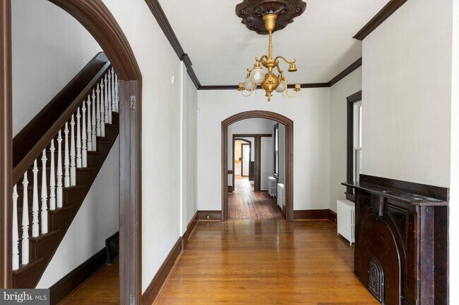 Building Photo - 51 Coryell St