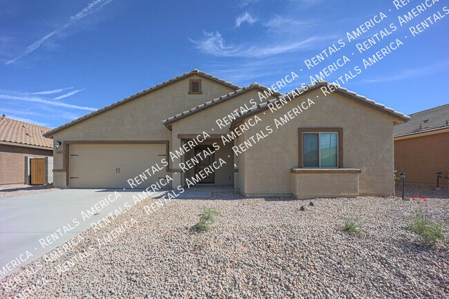 Building Photo - 466 W Black Hawk Pl
