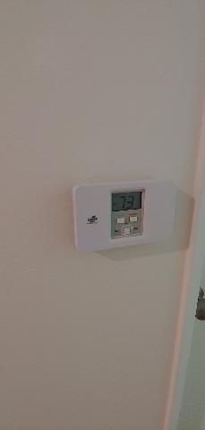 A/C - 423 W Maple St