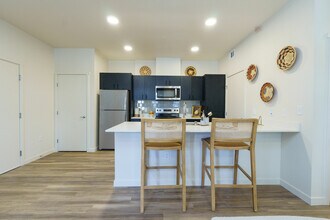 Building Photo - Madera Apartments