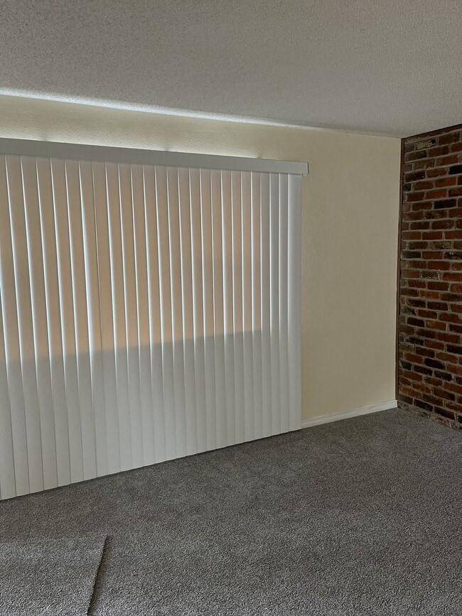 Foto del edificio - 824 Stonegate Ct