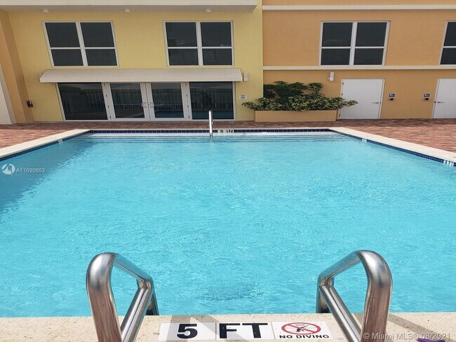 Foto del edificio - 269 NW 7th St