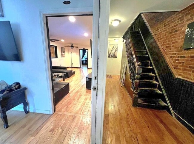 Photo - Spacious 2BR in Brooklyn (Bed Stuy) Townhome