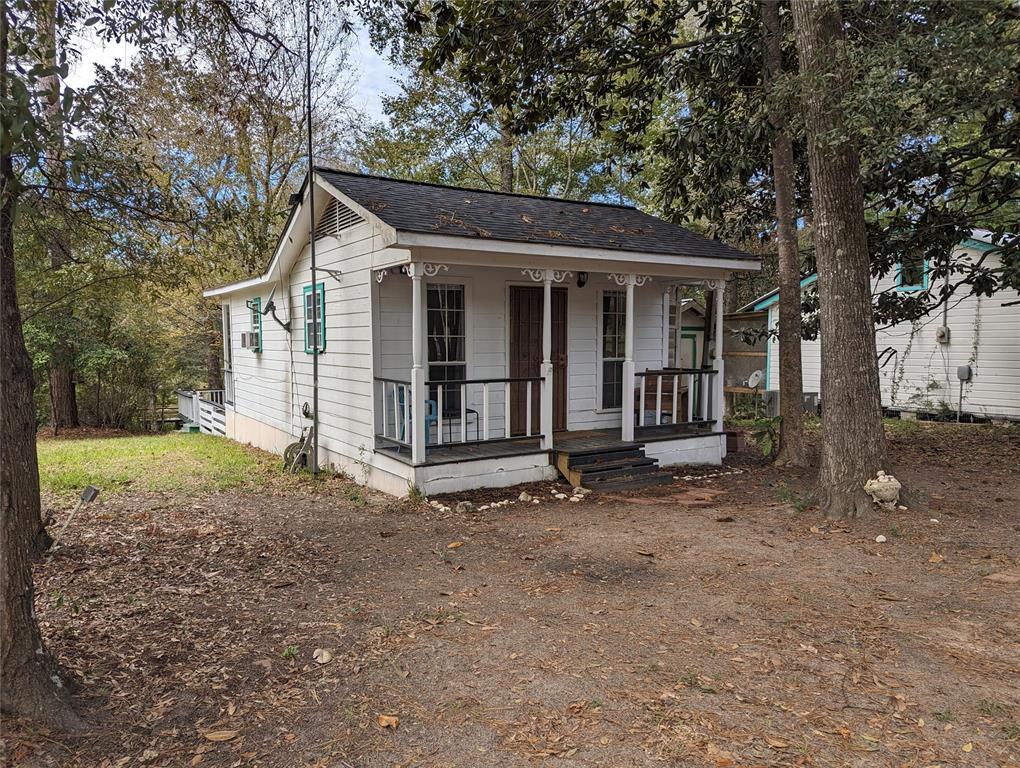 Primary Photo - 1000 Hillbilly Heaven Rd