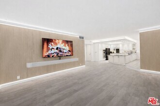 Building Photo - 17366 Sunset Blvd