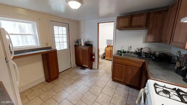 Foto del edificio - 136 Fayette St