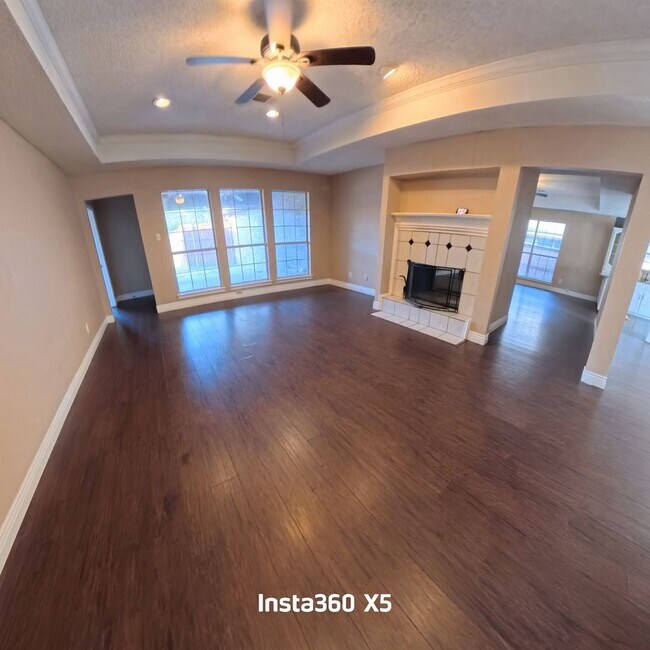 Foto del edificio - 1454 Cromwell Ct