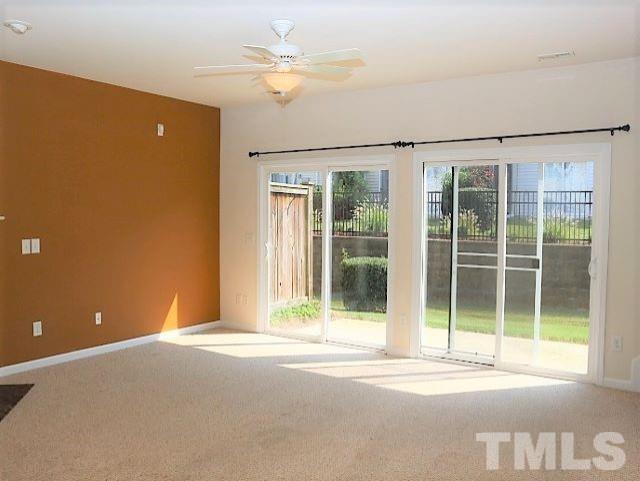 Foto del edificio - 8332 Saltwood Pl