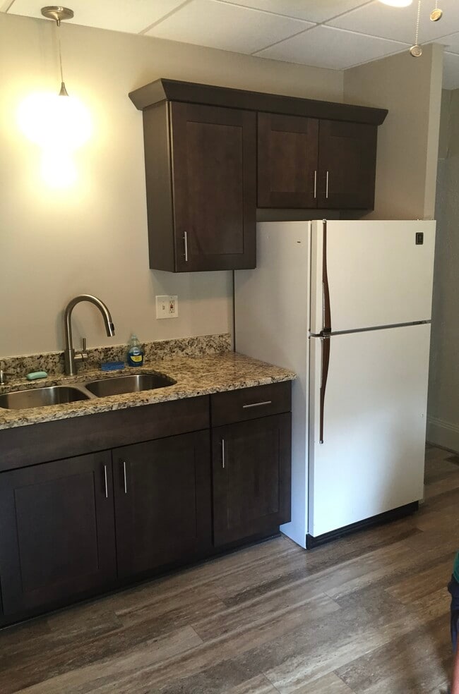 Foto del edificio - 552 Carroll St