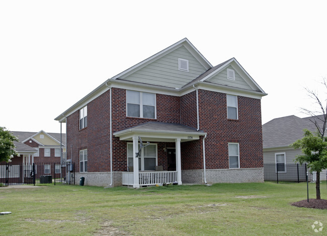 Foto del edificio - Cane Creek Apartments