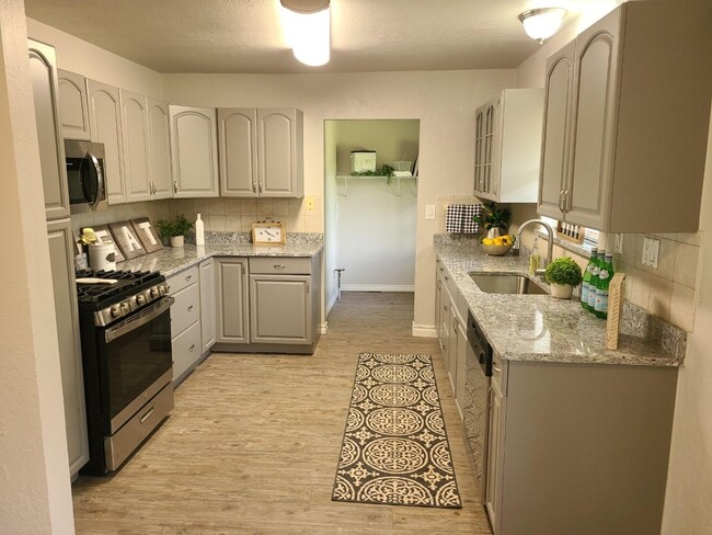 Foto del edificio - Updated 3 bed 1 bath in South Okc!