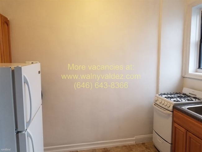 Building Photo - 2 br, 1 bath  - 2184 Barnes Ave