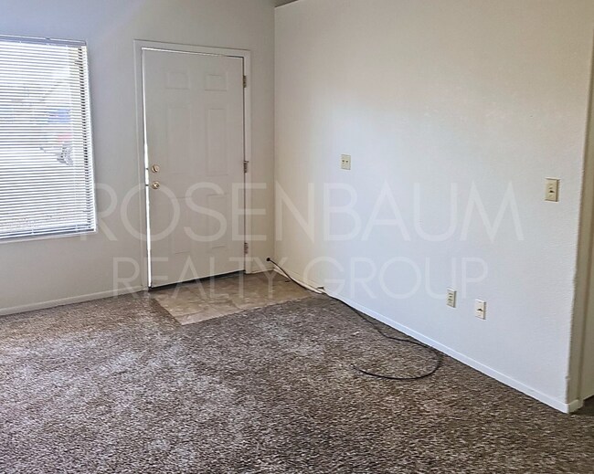 Foto del edificio - Charming & Inviting 2-bedrooms, 1-bath apartment in Prescott Valley!