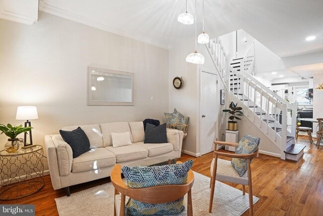 Foto del edificio - 1613 5th St NW