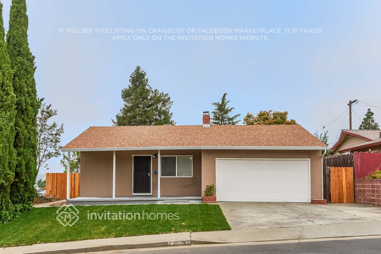 Primary Photo - 500 Baywood Dr