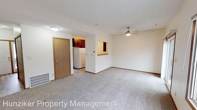 Building Photo - 1025 Delaware Ave