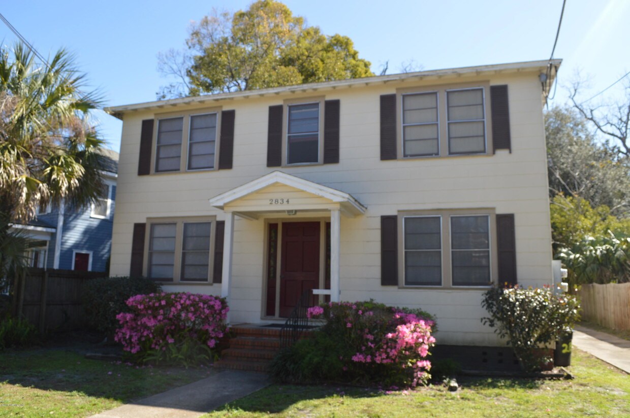 2834 Downing St Unit 2, Jacksonville, FL 32205 Room for Rent in