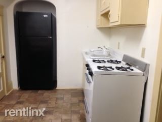 Building Photo - 2 br, 1 bath Apartment - 104 #1 Harvard Place