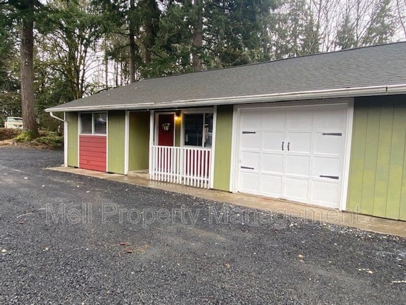 Primary Photo - 1829 Mason St