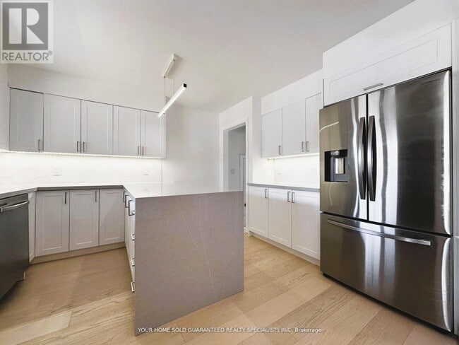 Building Photo - 36 Queen St