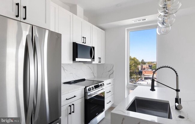 Foto del edificio - 30 Kennedy St NW