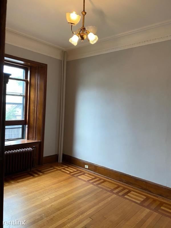 Building Photo - 1 br, 1 bath Condo - 3 Hackett Cir W Apt A