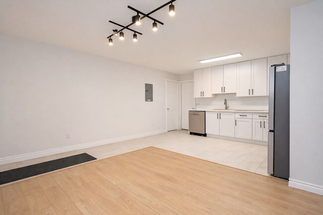 Photo du bâtiment - 32483 Abercrombie Pl