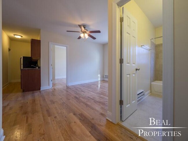 Foto del edificio - 1 bedroom in CHICAGO IL 60657