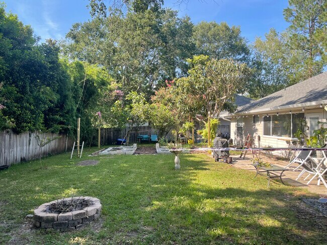 Foto del edificio - 6746 NW 37th Ter