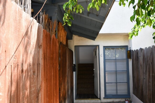 Foto del edificio - Tularosa (344) West