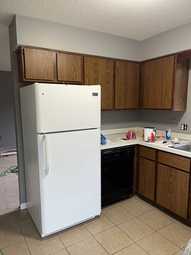 Foto del edificio - 1312 Illinois Dr