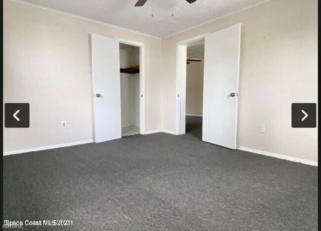 Foto del edificio - 2 br, 1 bath Duplex - 215 Skelly Drive 1