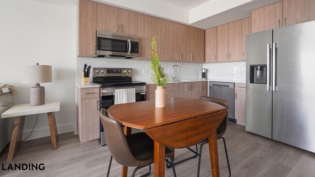 Foto del edificio - 1025 E 25th St