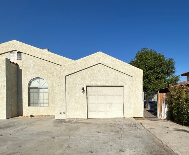 Building Photo - 32408 Canyon Vista Rd
