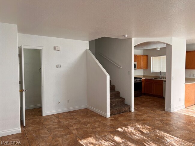 Building Photo - 3391 Sparrow Heights Ave