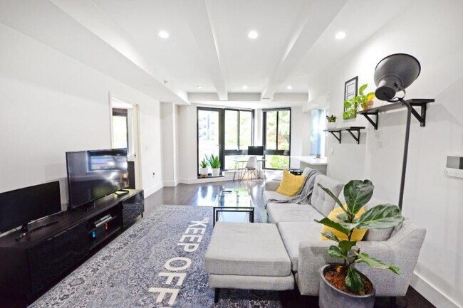 Foto del edificio - 2 bedroom in NEW YORK NY 10035