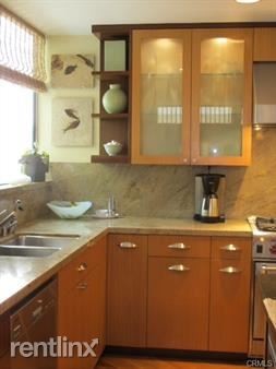Building Photo - 4 br, 3 bath House - 417 6th St