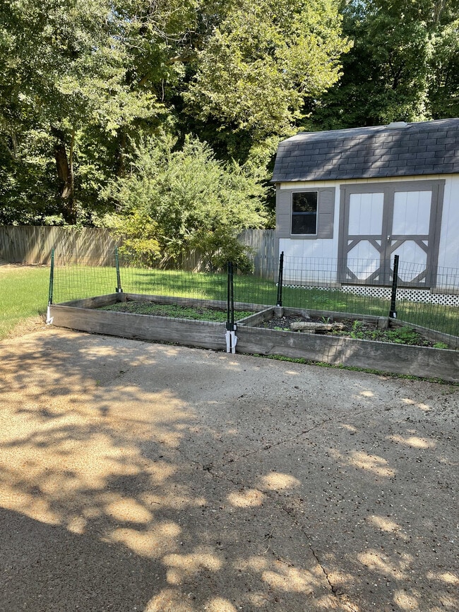 Foto del edificio - 4672 Buckhead Cir
