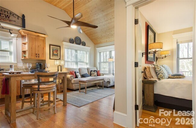 Foto del edificio - 41 Mildred Ave