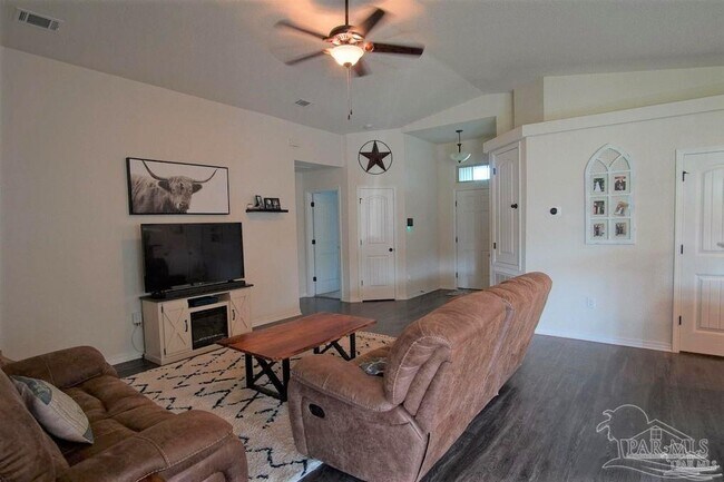 Foto del edificio - 4410 Thistle Pine Ct