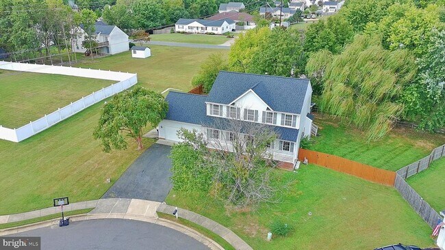 Building Photo - 34 Ashcroft Dr