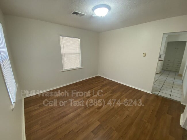 Foto del edificio - 750 E 300 N