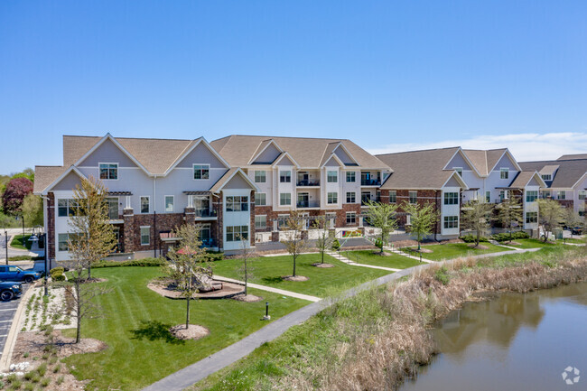 Building Photo - City Center at Deer Creek