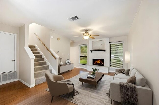 Building Photo - 3222 Tamarron Blvd