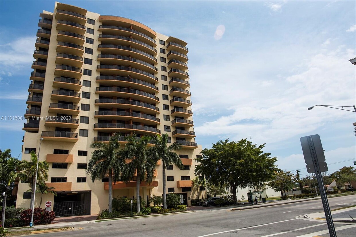 2301 SW 27th Ave Miami, FL 33145 - Alquileres en Miami, FL ...