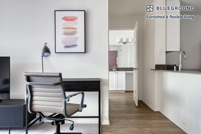 Foto del edificio - 333 1st St